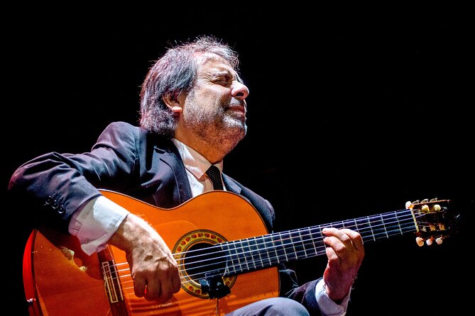 Authentic Flamenco Show Malaga - Why the Small Room Changes the Show