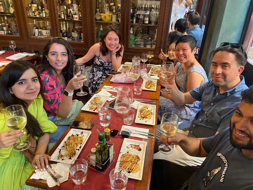 Authentic Flamenco Show & Tapas Tour in Granada - First tastes: olive oil and Granada cheese