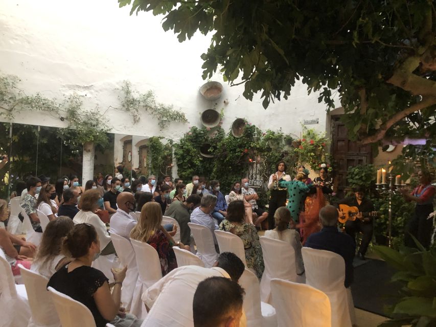 Ayamonte: Live Flamenco Show at Tablao La Puerta Ancha - Meeting the artists after the performance