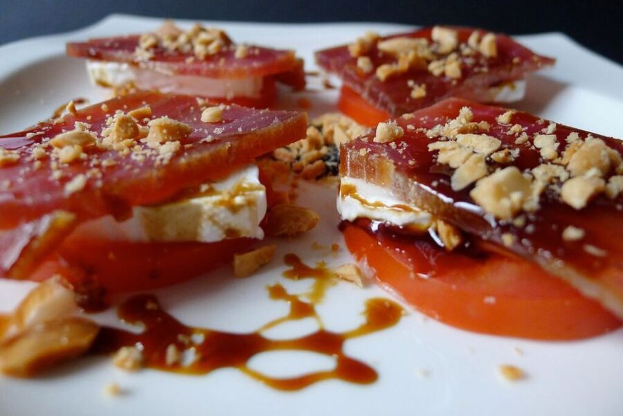 Barcelona: 4-Hour Tapas Evening Tour and Flamenco Show - An evening that joins two sides of Spain