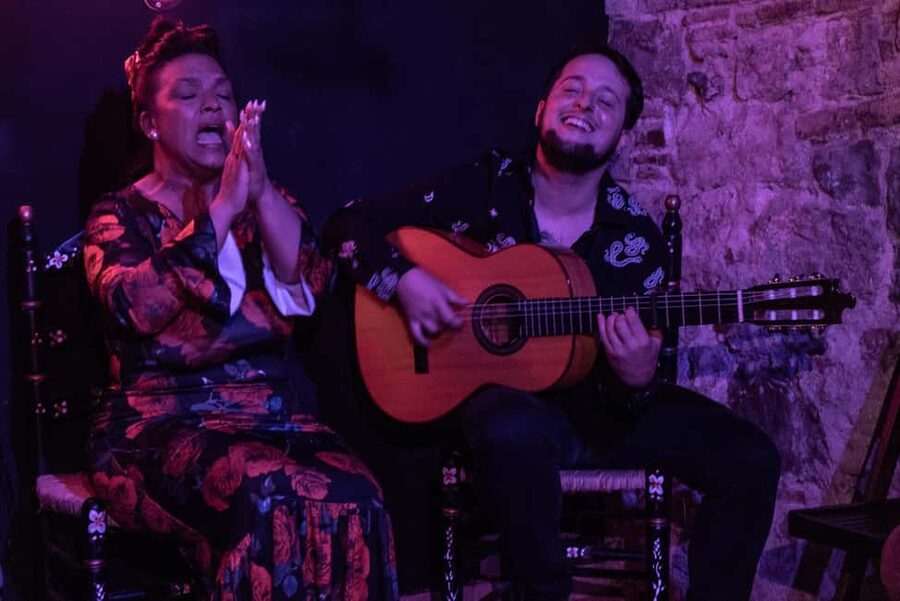 Barcelona: Espectáculo de Flamenco íntimo en Las Brujas - FAQ