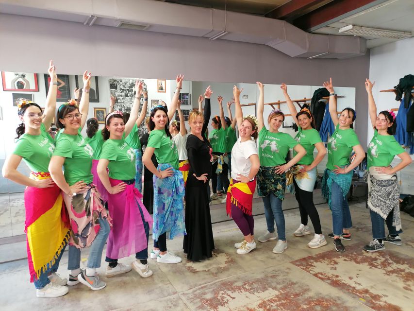 Barcelona: Flamenco Class Experience - Why the private group format matters