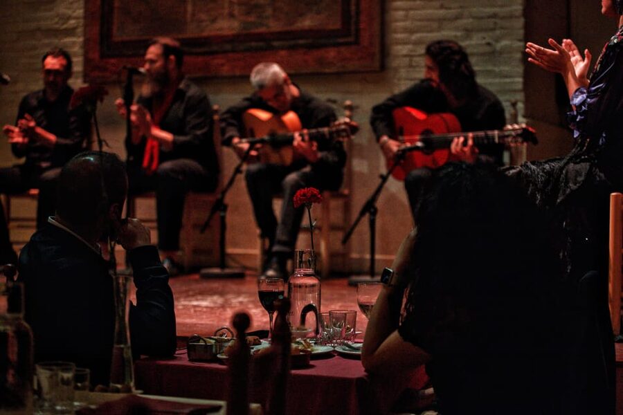 Barcelona: Flamenco Show with Dinner at Tablao de Carmen - Timing and cancellation details