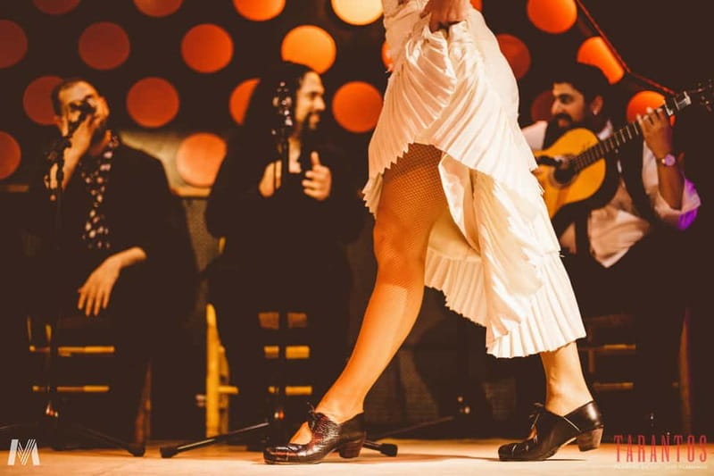 Barcelona: Flamenco, Tapas &Sangria - Returning to Bar Milans Gótico for tapas