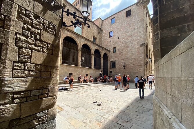 Barcelona Old Town Tour With Optional Flamenco Show - Key points at a glance