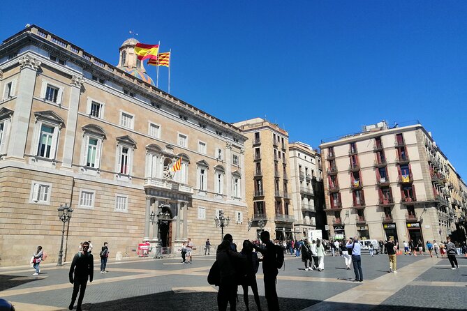 Barcelona Old Town Tour With Optional Flamenco Show - Ending near Palau de la Música Catalana