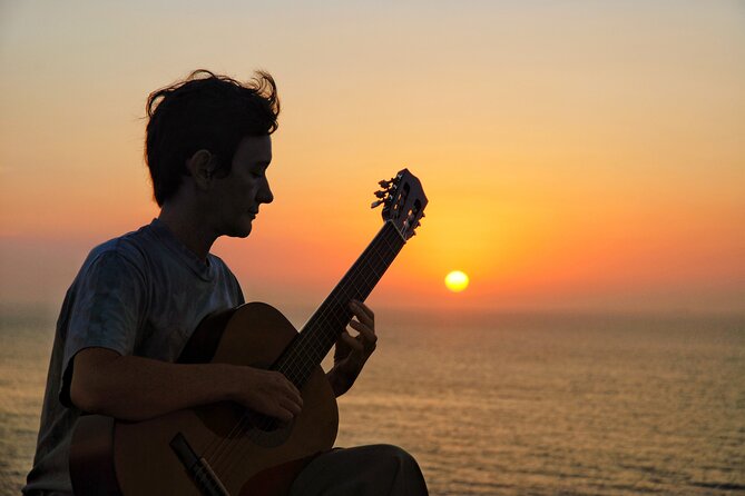 Barcelona Sunset Private Sailing & Live Spanish Guitar & open Bar - Key details before you book