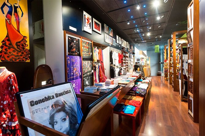 Combined ticket: Puro Flamenco Show + Flamenco Museum visit - Arrive early for open seating