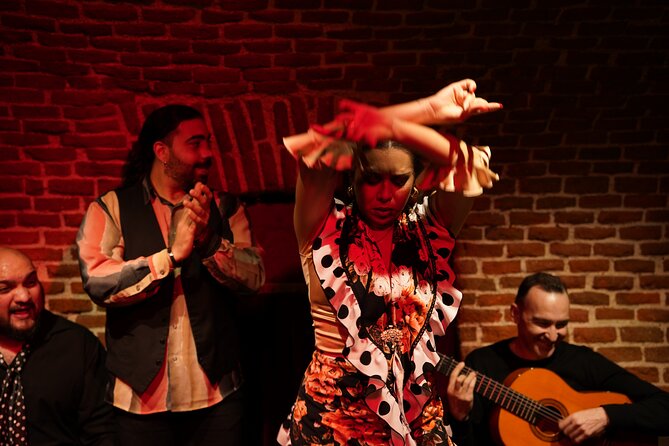Essential Flamenco: Pure Flamenco Show in the Heart of Madrid - A small cellar built for close-up flamenco