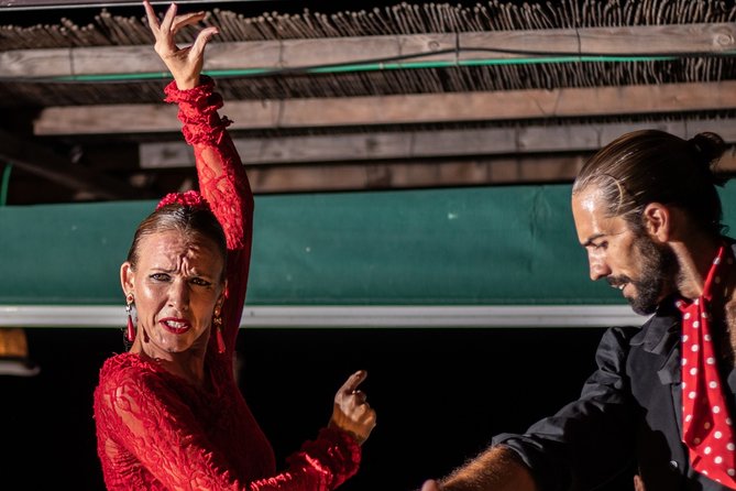 Flamenco evening and barbecue by the sea at the Blue Dolphin Beach Club - The flamenco stage by the water