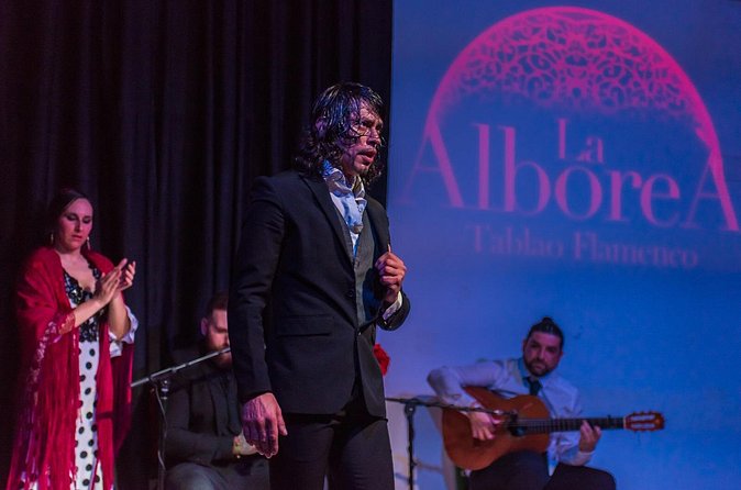 Flamenco in the Center of Granada - Why the guide and skip-the-line entry matter