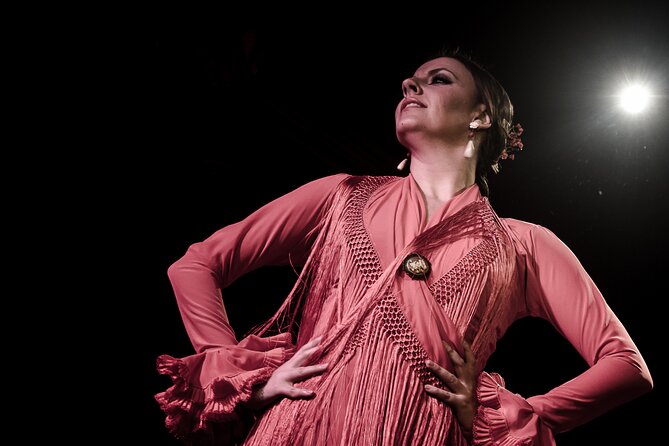 Flamenco Show at Café Ziryab: Madrid - A small café with the performers right in front of you