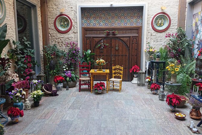 Flamenco Show at Casa de la Memoria Admission Ticket - How Casa de la Memoria compares with a larger flamenco venue