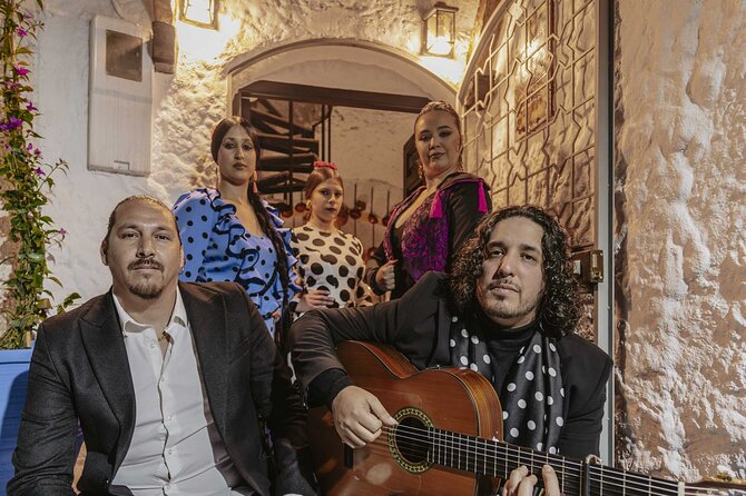 Flamenco show at Cueva Los Amayas, in Sacromonte - Arriving at Cam. del Sacromonte, 57
