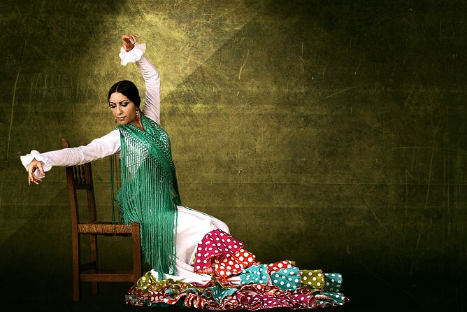 Flamenco show at the foot of the Giralda in Seville - Who will enjoy this particular tablao?