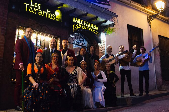 Flamenco Show in the Caves of Sacromonte - What happens during the one-hour performance
