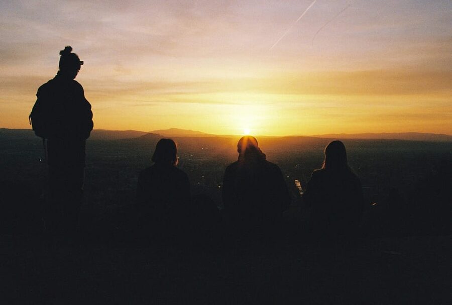 Granada: Albaicín and Sacromonte Sunset Tour & Flamenco Show - Why this evening works well in Granada