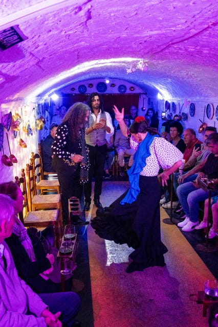 Granada: Authentic and intimate Flamenco Show with Snacks - How the $50 price compares with the experience