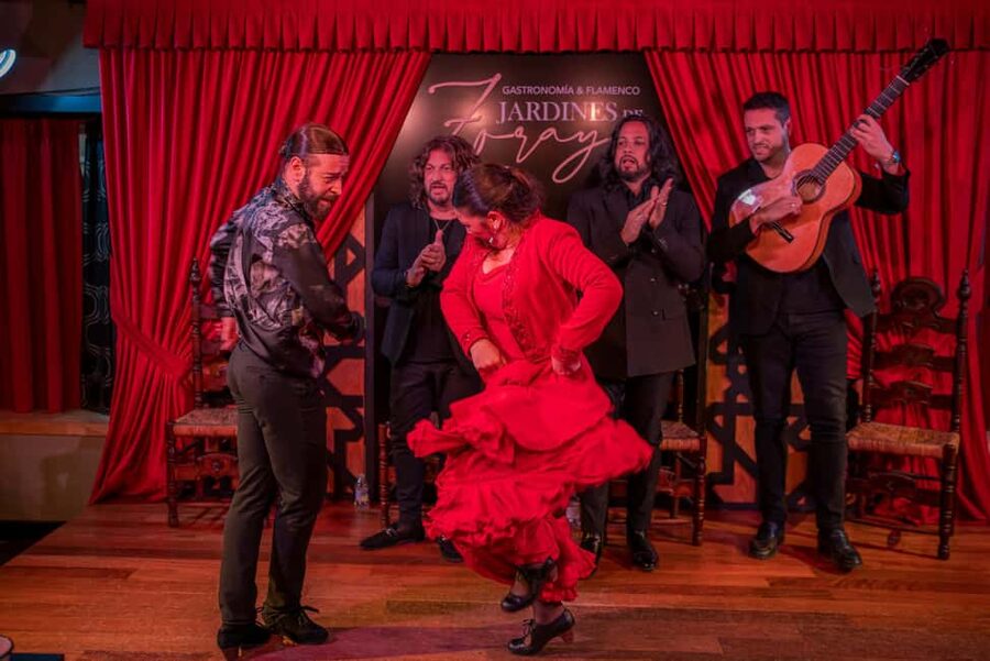 Granada: Flamenco Show in Albayzín - Jardines de Zoraya - How the music and dance work together