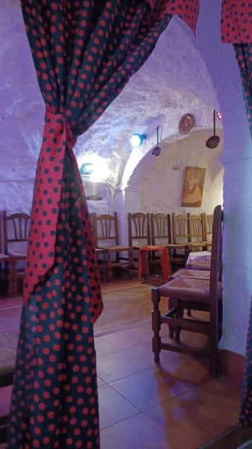 Granada: Flamenco Show Los Parrones in the Sacromonte Caves - FAQ