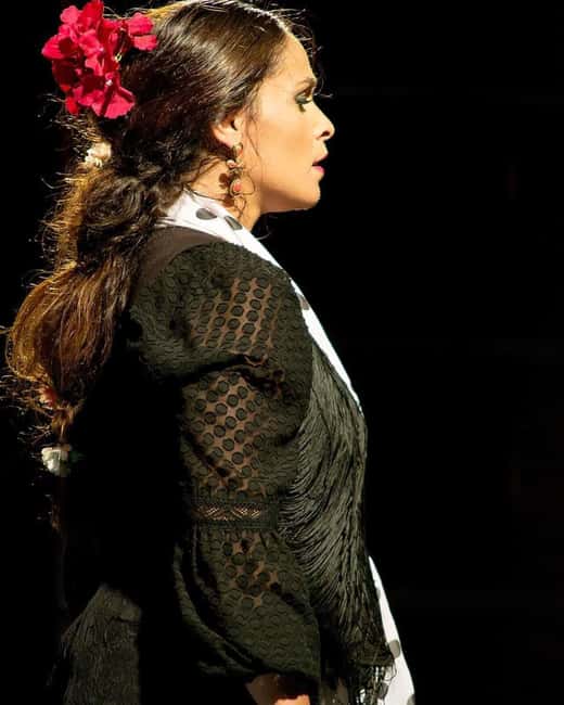 Granada: Flamenco Show with Drink or Dinner at Venta El Gallo - Why the Sacromonte cave matters