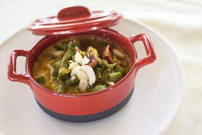 Granada Flamenco & Tapas Tour - Booking, meeting points, and cancellation details