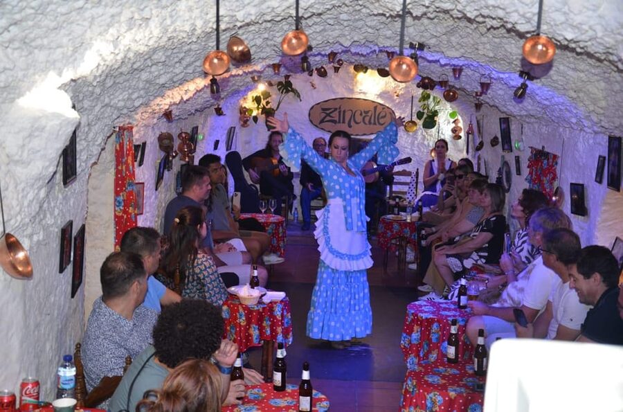 Granada: Live Flamenco Show - How to build a better Sacromonte evening