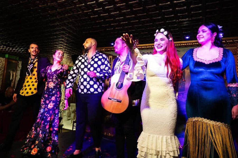 Granada: Traditional Flamenco show at Tablao Albayzín - Why the show feels more than a dance recital