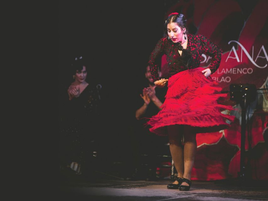 Granada: Traditional Flamenco Show at Tablao Casa Ana - Guitar, voice, and footwork in one hour