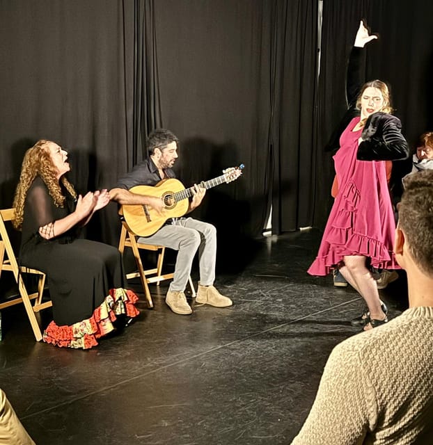 Intimate Flamenco: Exclusive Experience in Sevilla - San Luis Street and planning your evening