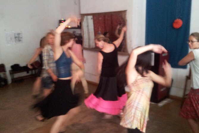 Learn to Dance Flamenco from Zero: Fun Beginners' Dance Class - What you learn during the one-hour class