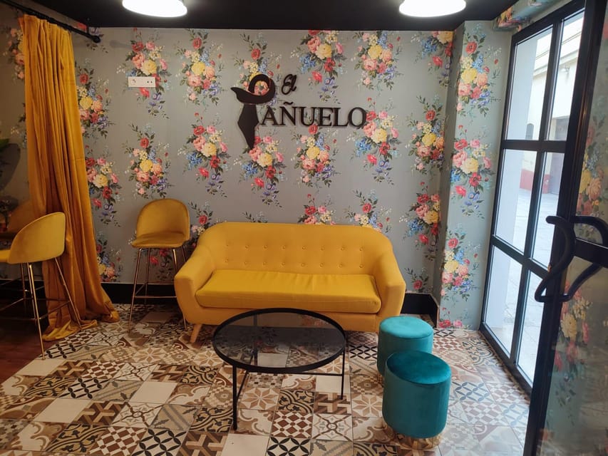 Live flamenco + tasting - Award-Winning Artists Without a Famous Name