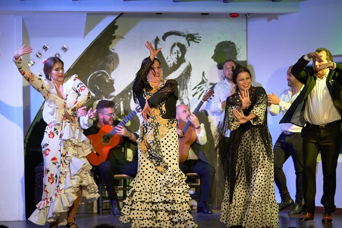 Los Gallos Flamenco Show Admission Ticket - Why Los Gallos feels different from a large theater show