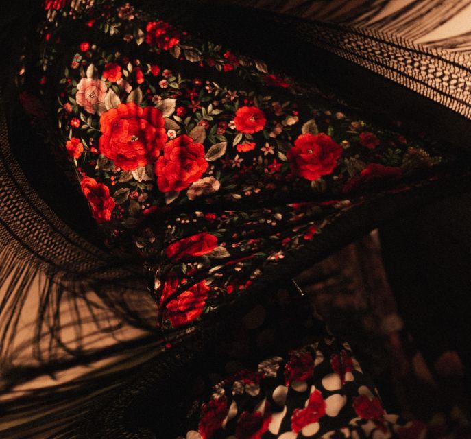 Madrid: 1-Hour Traditional Flamenco Show at Centro Cultural - What the show does not provide