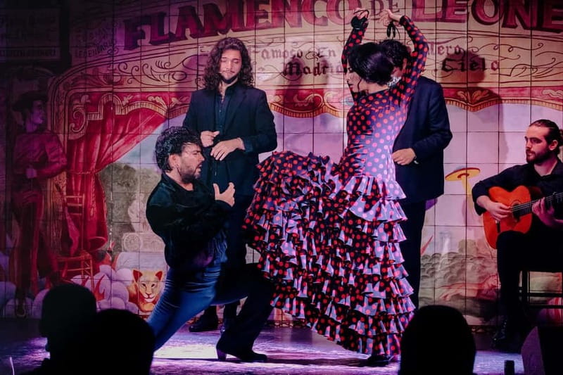 Madrid: Authentic Flamenco at Flamenco de Leones - Adding tapas or dinner to the show