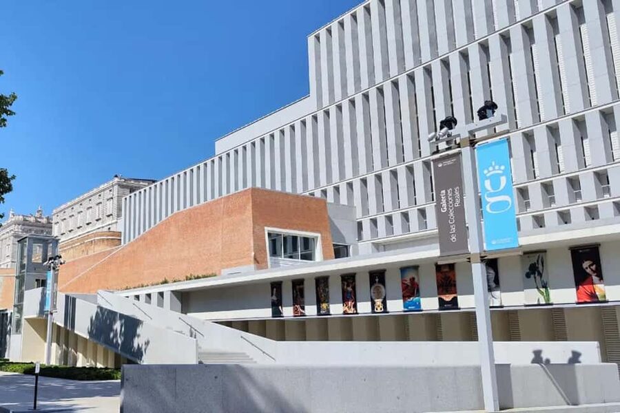 Madrid City Pass: Prado, Thyssen, Bernabéu, Flamenco & more - Santiago Bernabéu or Atlético Madrid