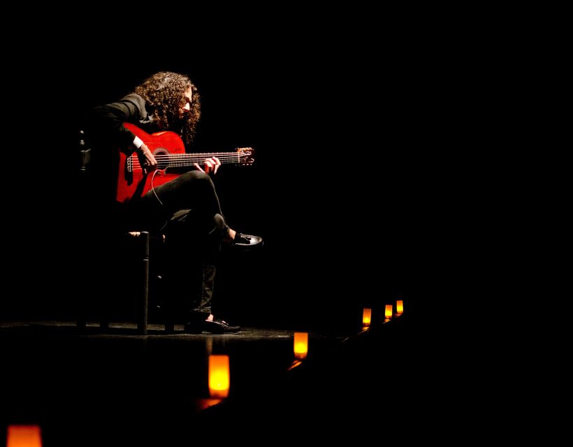 Madrid: "Emociones" Live Flamenco Performance - What Emociones feels like in the theater