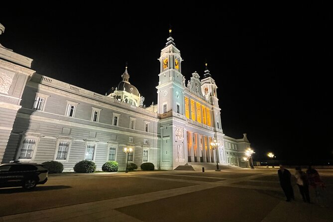 Madrid Evening Walking Tour and optional Flamenco Show - Why this evening walk works well on a first night