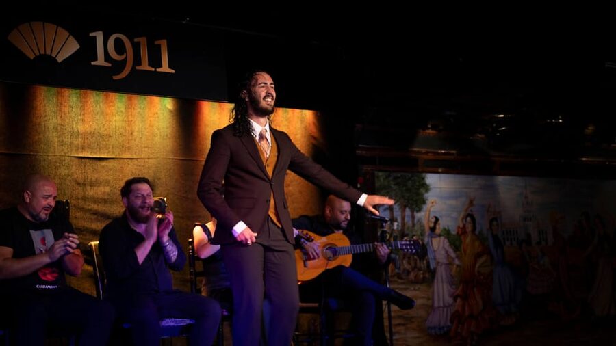 Madrid: Flamenco Show&Drink at Tablao 1911 (World's Oldest) - How to choose the right seating zone