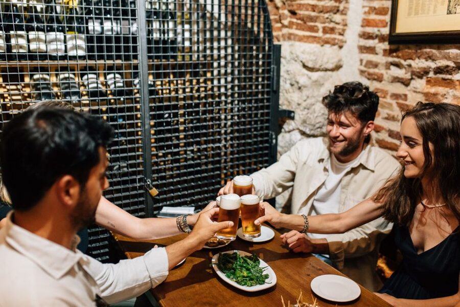Madrid: Flamenco Show with Tapas and Wine Tour - Key points at a glance