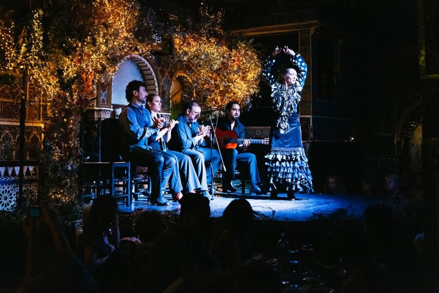 Madrid: Live Flamenco Show with Food and Drinks Options - Why the Torres Bermejas setting matters