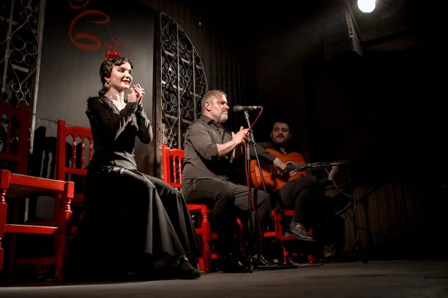Madrid: Local Flamenco Show at El Cortijo - What the El Cortijo evening is really like