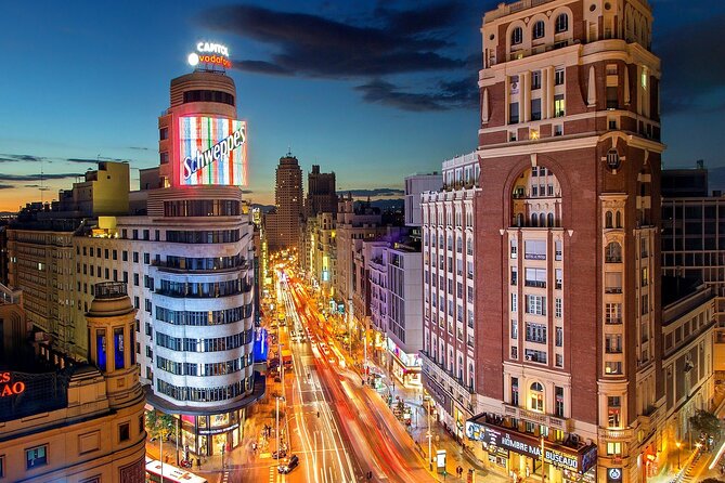 Madrid Sunset Walking Tour with Optional Flamenco Show and Dinner - Plaza Mayor and the end of the main walk