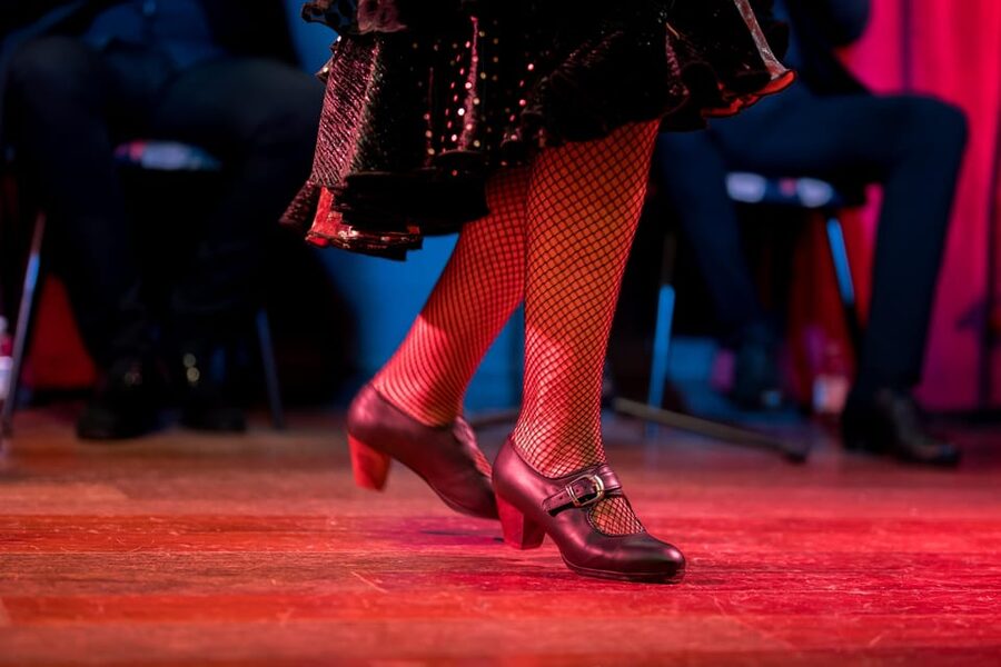 Málaga: Flamenco Course 4pm + 1-Hour Show, 3 Tapas and Drink - Practical timing and planning advice