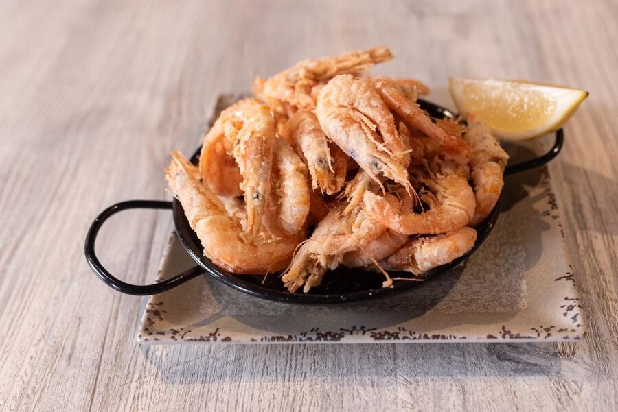 Malaga: PREMIUM TAPAS TOUR Paella, Tapas, Winery & Flamenco - Reaching the flamenco show