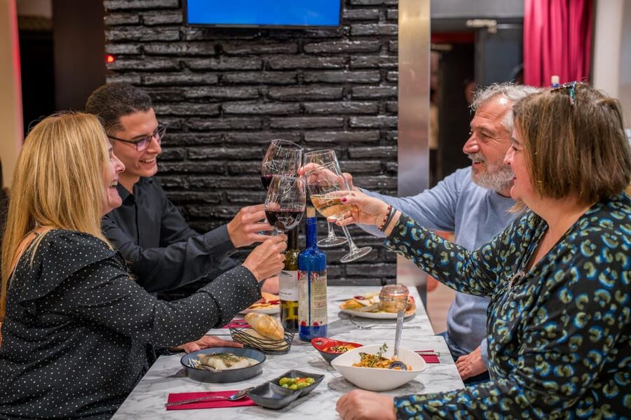 Malaga: Show and Food at Alegría Flamenco and Restaurant - The lounge, terrace, and Málaga views
