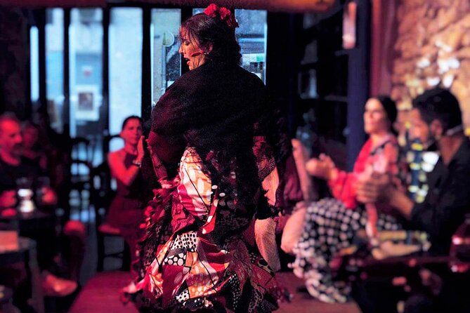 Malaga: The Ultimate Flamenco & Tapas Tour - Why this Malaga evening works