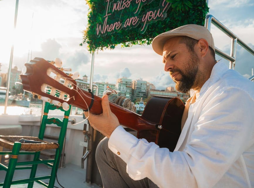 Palma : Boat Trip with Live Flamenco Show - Practical details that affect your evening