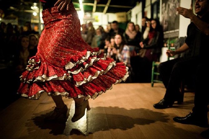 PREMIUM TAPAS TOUR: Paella, Tapas, Winery and Flamenco - Group size, timing, and practical details