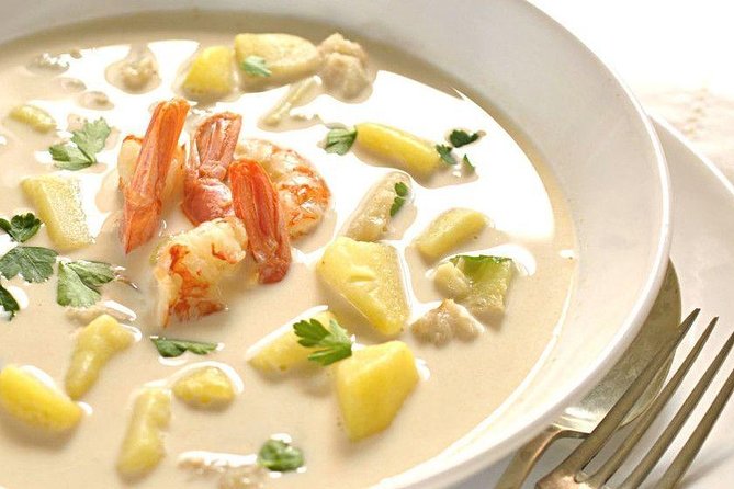 PREMIUM TAPAS TOUR: Paella, Tapas, Winery and Flamenco - Who will get the most from this evening